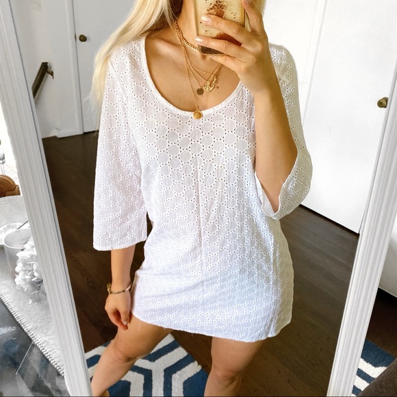Jordan Taylor Other - 🐚 JORDAN TAYLOR WHITE PERFORATED BEACH COVERUP!